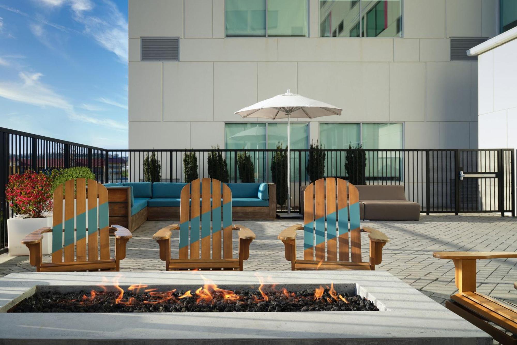 Aloft Knoxville West Buitenkant foto